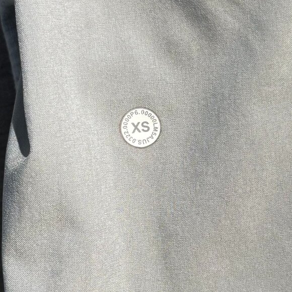 Lululemon Men's Gray Jogger Pants, Size XS - Picture 10 of 10